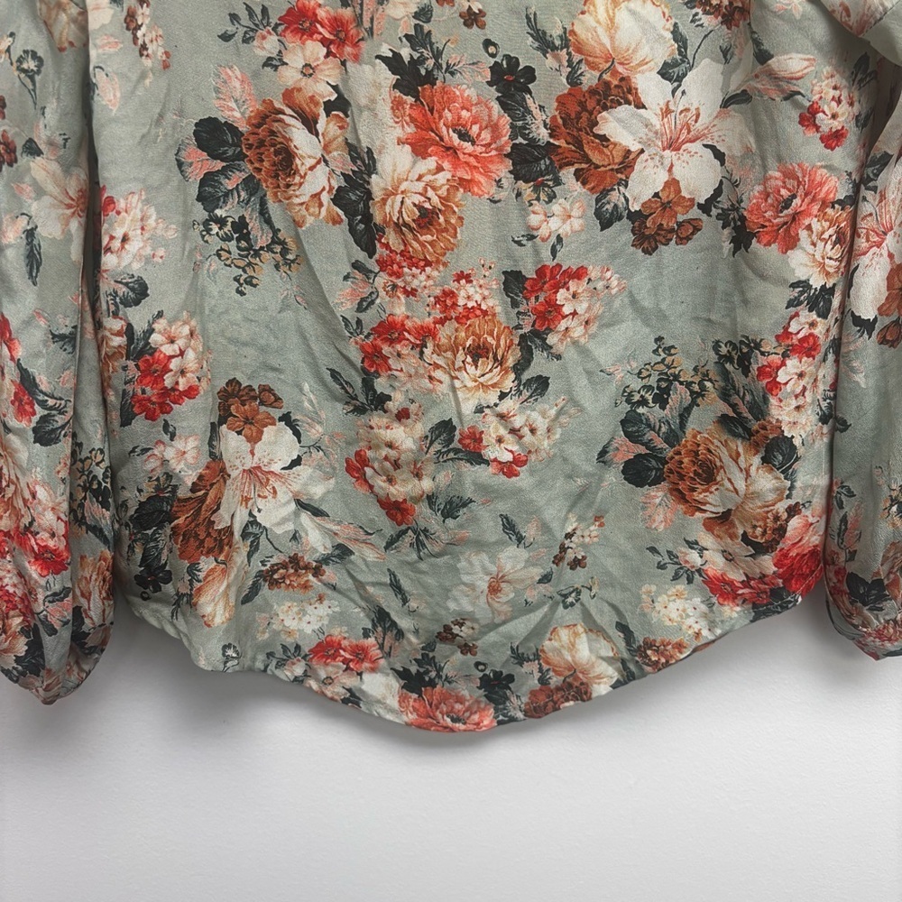 Tolani Floral Silk Off Shoulder Blouse - Picture 6 of 10